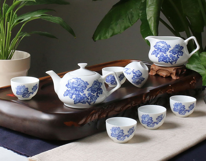 8头釉中茶具--牡丹花